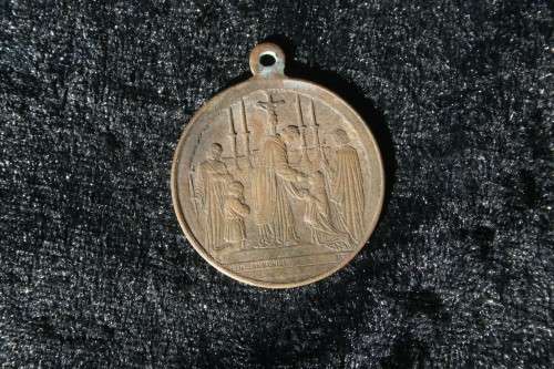 Communion Medallion