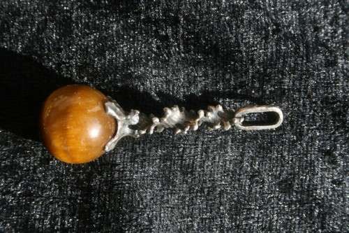 Sterling silver with Tiger Eye pendant