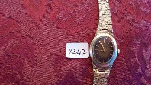 Vulcan Ladies Mechanical wind . Working. Needs strap