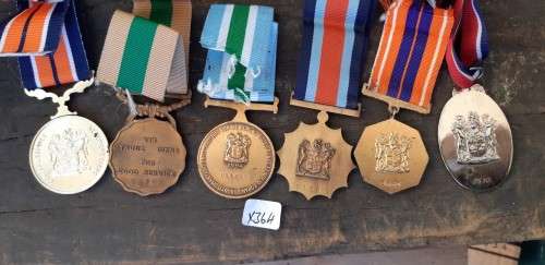 Full size SADF Medals with low nr Propatria and Rare John Chard Decoration