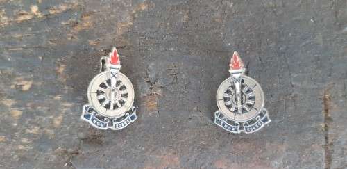 Very Rare Voortrekker collar badges.