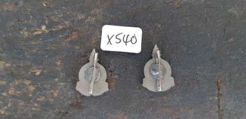 Very Rare Voortrekker collar badges.