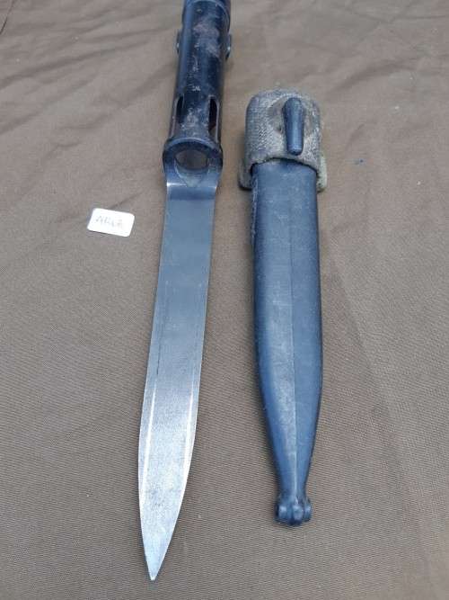 R1 Bayonet