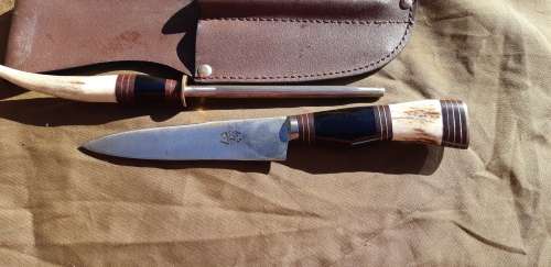 JU-CA INDUSTRIA TANDIL ARGENTINA GAUCHO KNIFE and SHARPENER