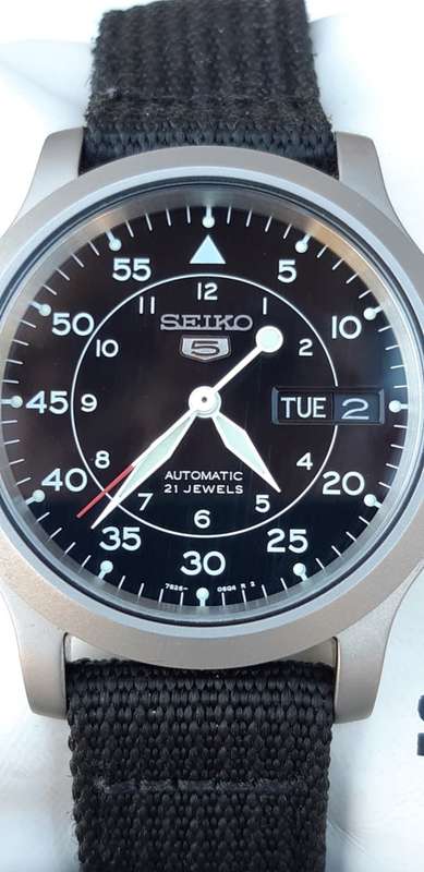 Seiko Automatic watch. As new in box all papers.