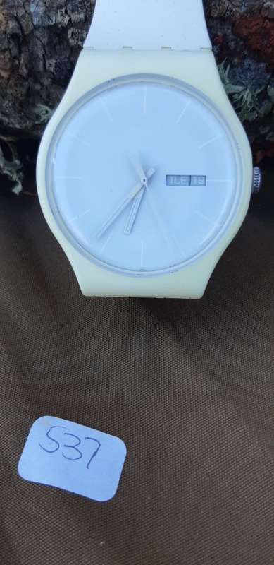 Swatch White