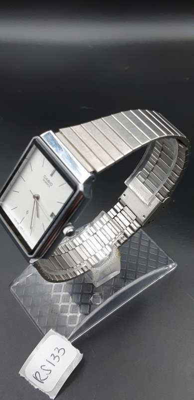 Casio mens watch from 1980s in very good condition