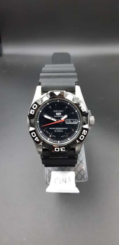 Seiko 5 Automatic