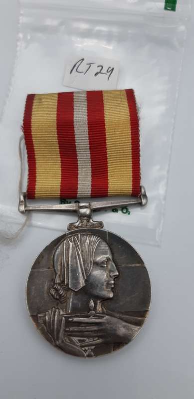 Long and efficient service medal Voluntary Medical Service Sterling Silver