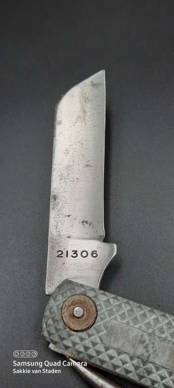 Navy Pocket knife, Never been sharpened . Rodgers Sheffield