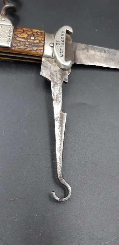 Victorian / Edwardian Era English A SPRATTS PATENT SPORTSMAN`S POCKET-KNIFE 1890-1899