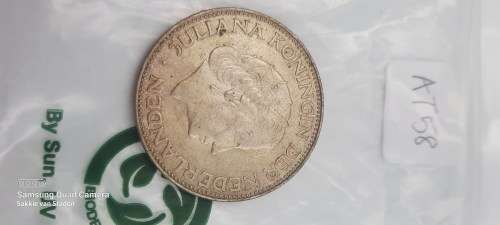 Netherlands 2-1/2 Gulden KM# 185