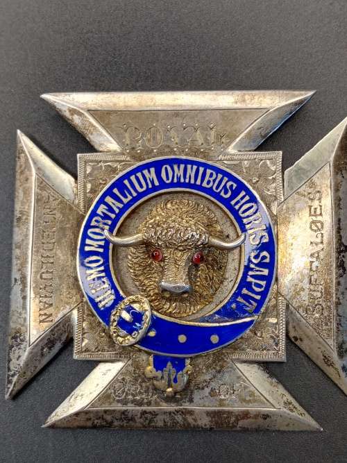 Royal antediluvian buffaloes 87.3 grams silver