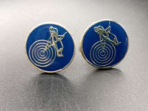 Cufflinks