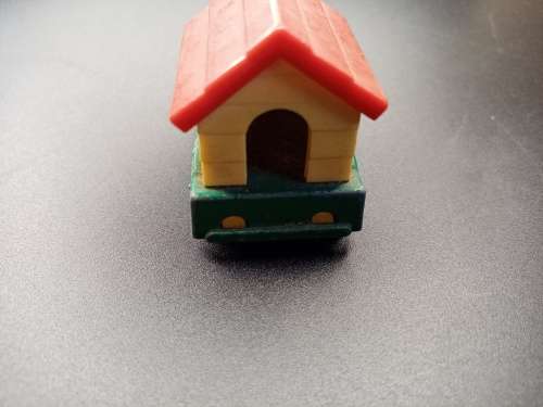 Snoopy car