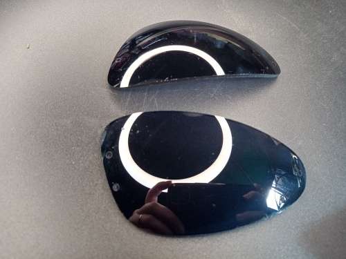 Vantage cycle glasses in leather pouch