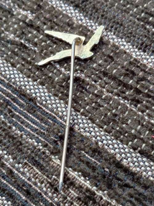 SAA pin