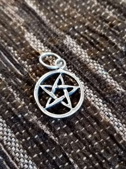 Pendant