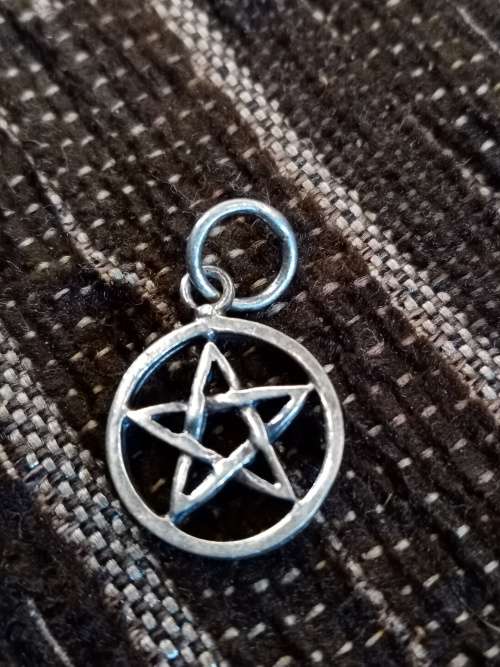 Pendant