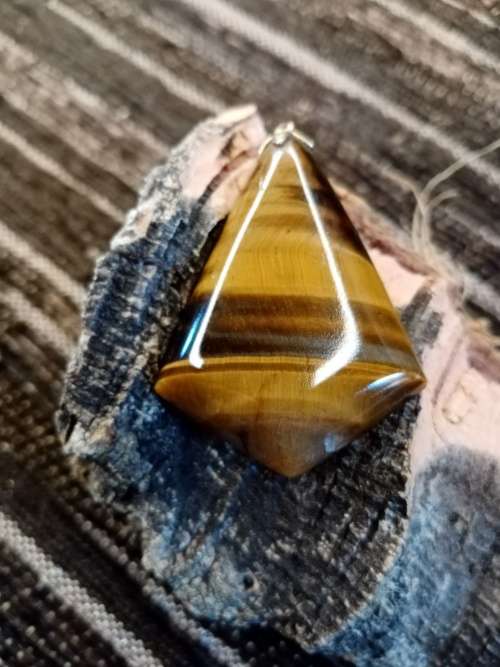 Tiger eye pendant