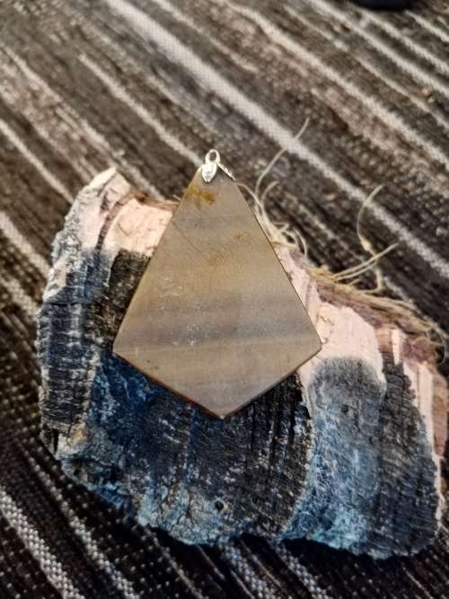Tiger eye pendant
