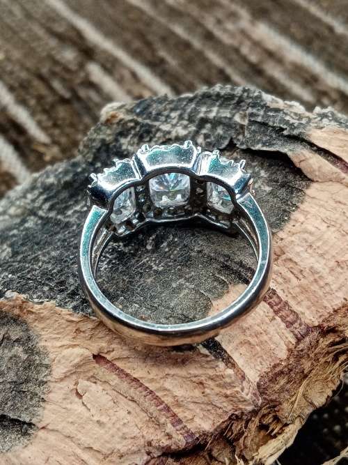 Ladies ring sterling silver Size L