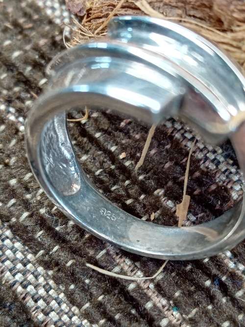 Ladies ring sterling silver Size P