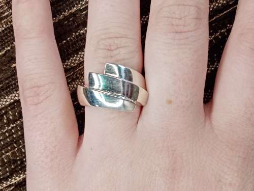 Ladies ring sterling silver Size P