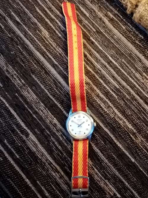 Rotary wrist watch manual wind 30mm ex crown WORKING