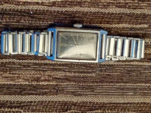 Rotary wrist watch tank manual wind stainless steel case 22mm wide 39mm lug to lug WORKING