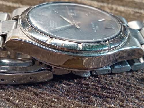 Adec Quartz wrist watch WORKING