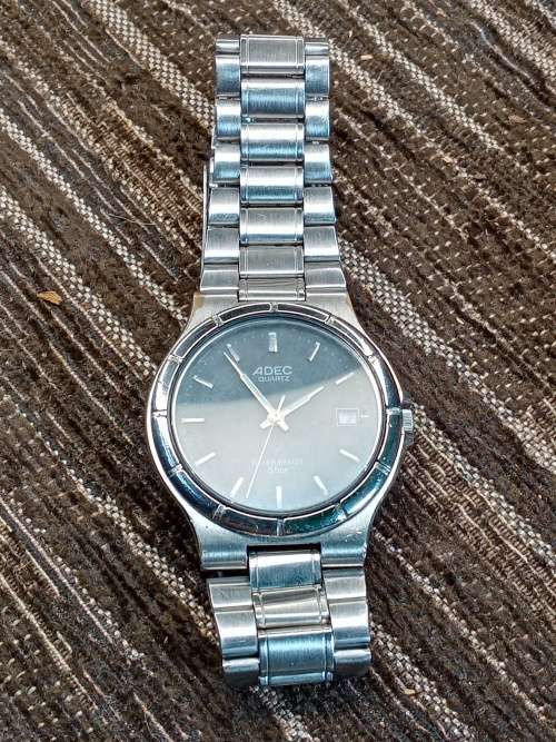 Adec Quartz wrist watch WORKING
