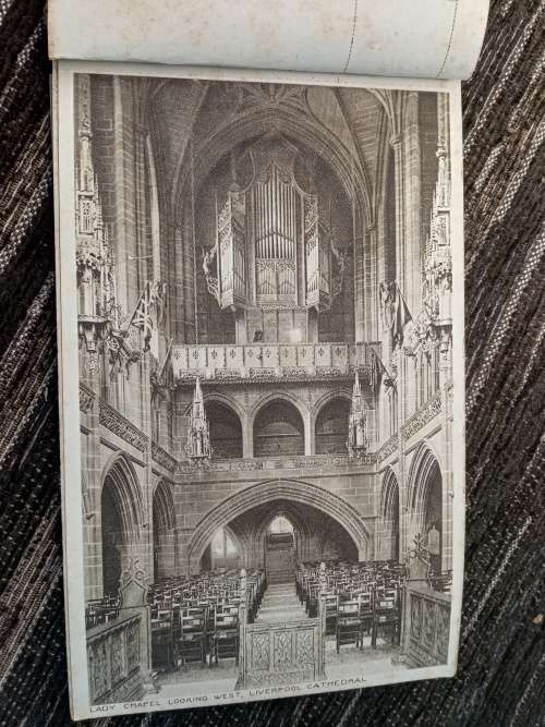 Vintage postcards booklet with 12 views Liverpool