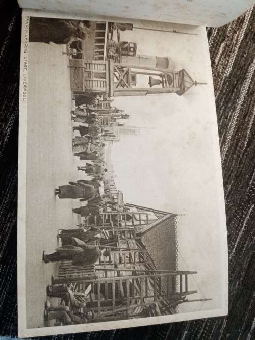 Vintage postcards booklet with 12 views Liverpool