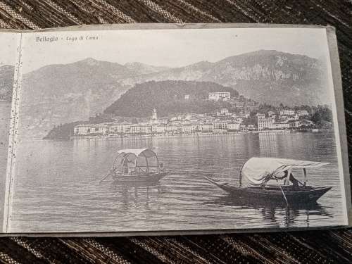 Booklet with 10 unused vintage postcards Lago di como