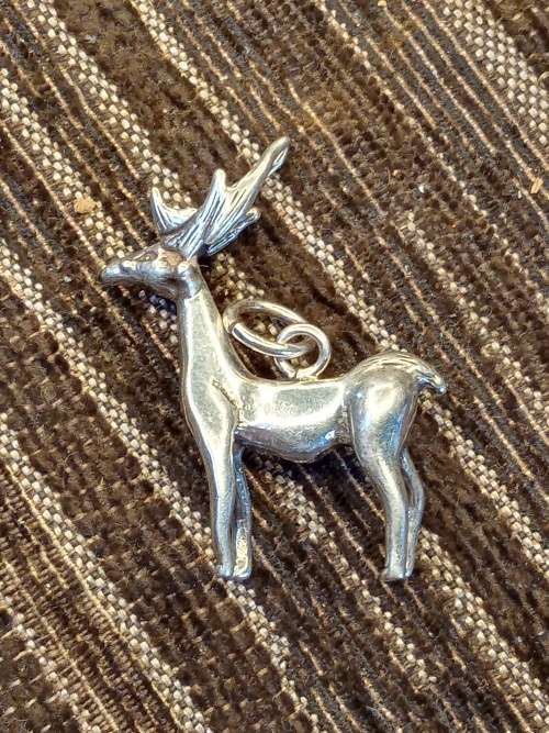Sterling silver pendant/charm 13.1 grams sterling silver 30mm wide 40mm high