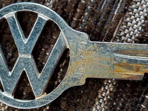 Volkswagen vintage cut key