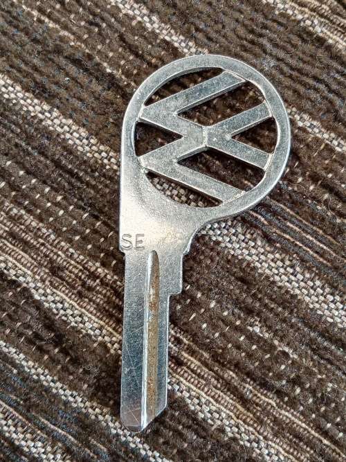 Volkswagen vintage uncut key