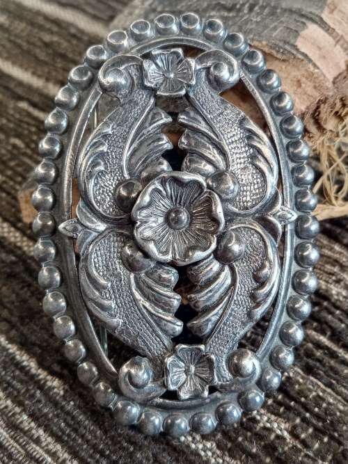 Mari Lou sterling silver brooch 65x45mm