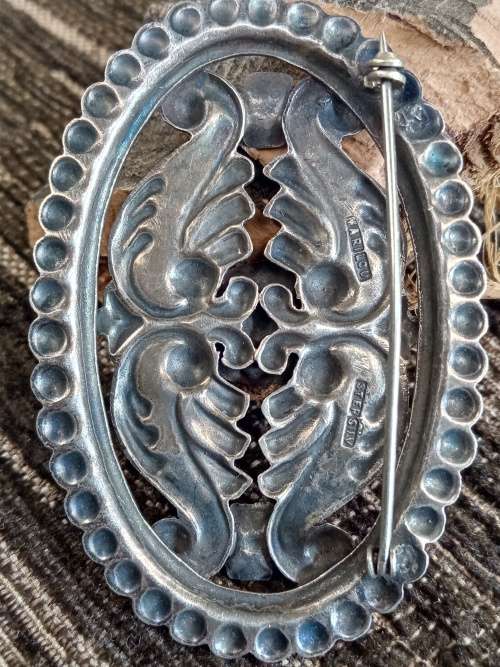 Mari Lou sterling silver brooch 65x45mm