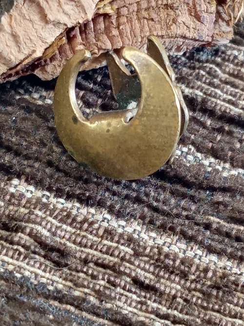 small badge