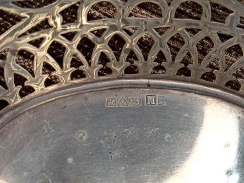 1908 sterling silver chester basket lenght 140mm width 73mm height 35mm