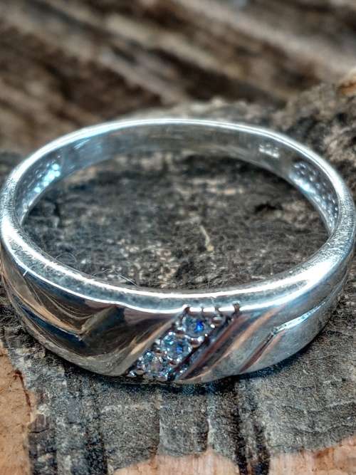 Sterling silver ring size W.5