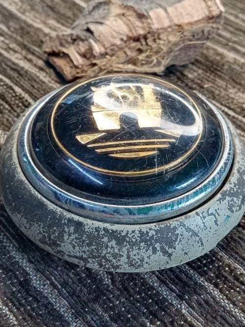 1954 Volkswagen Beetle horn button original condition