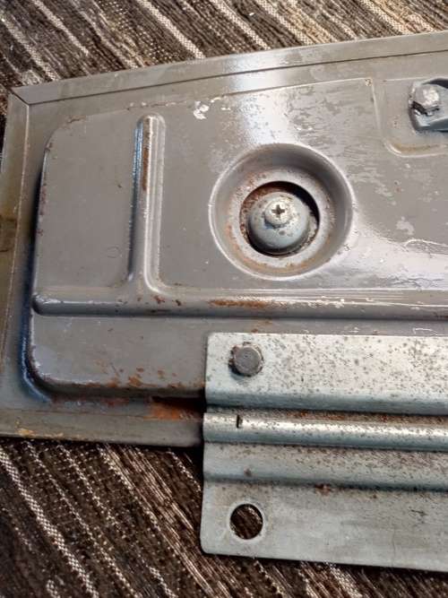 Hudson Commodore cubbyhole flaps right side