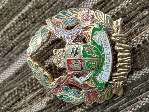 metal rank insignia