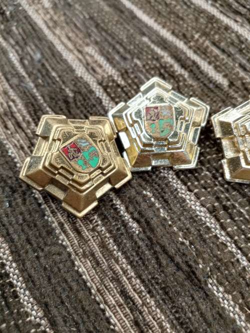 Rank insignia