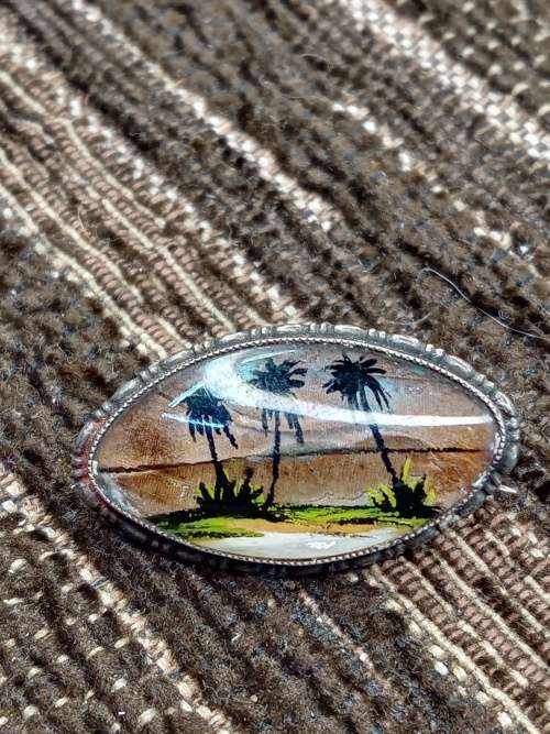 Brooch