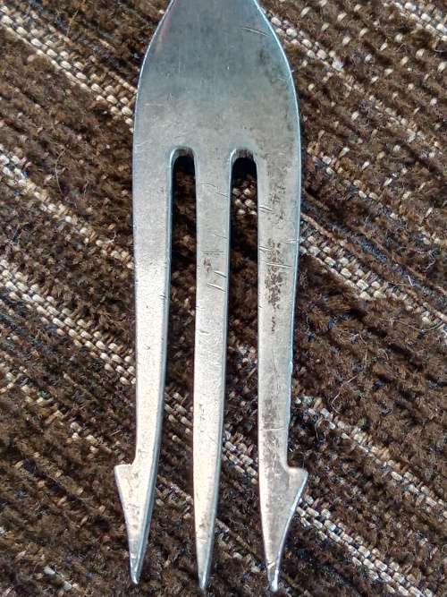 Sterling silver 3 tine fork 19.4cm
