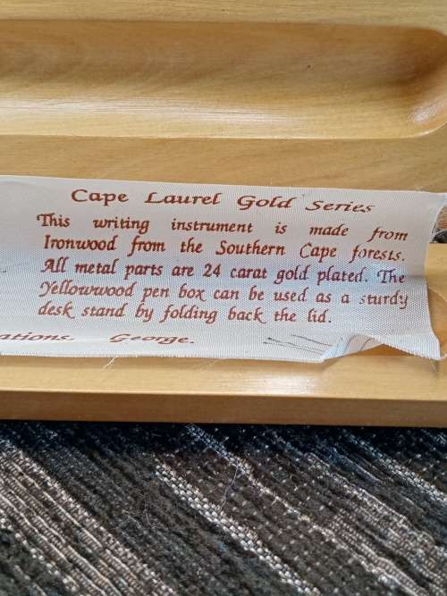 Cape Laurel pens